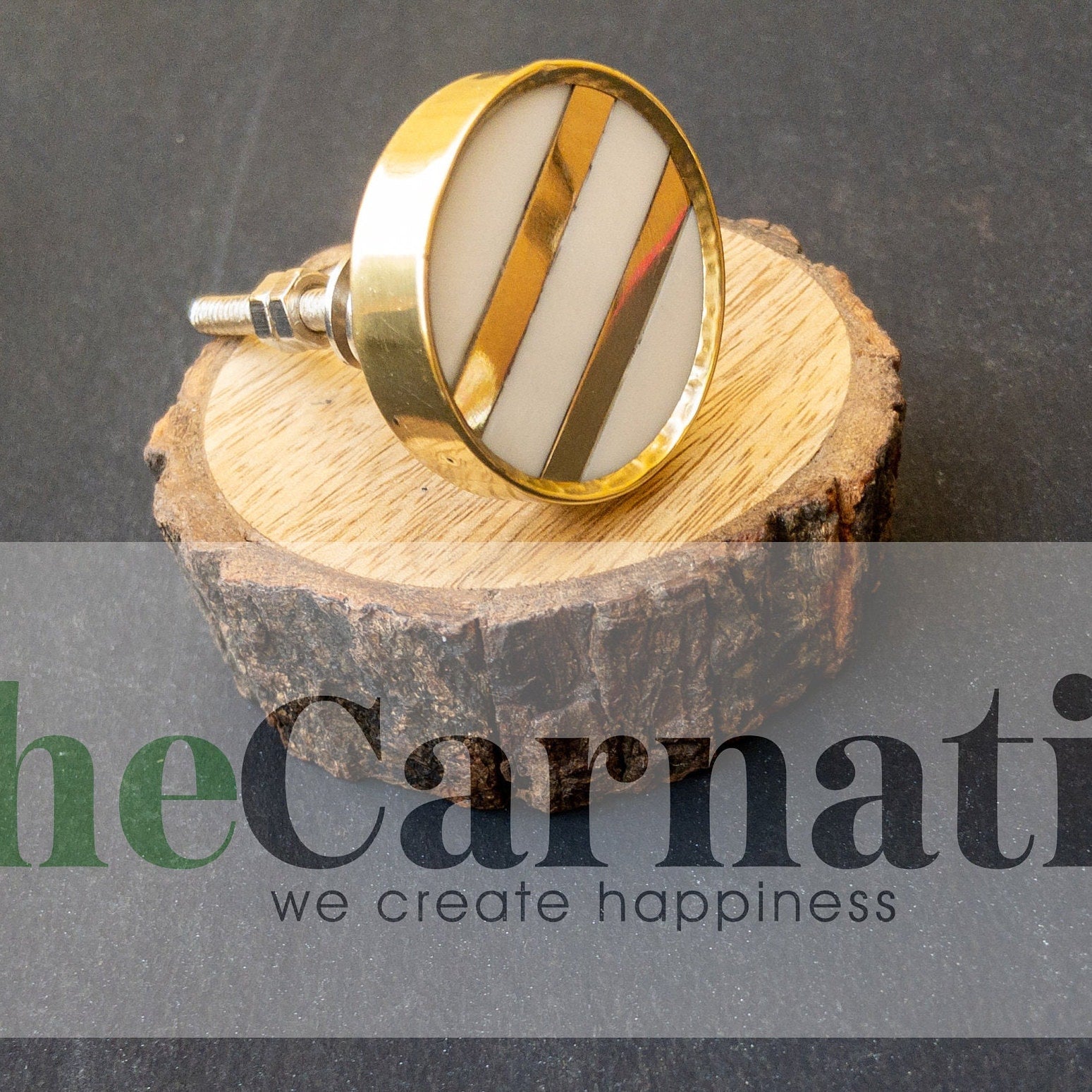 Stylish Resin & Wood Knobs