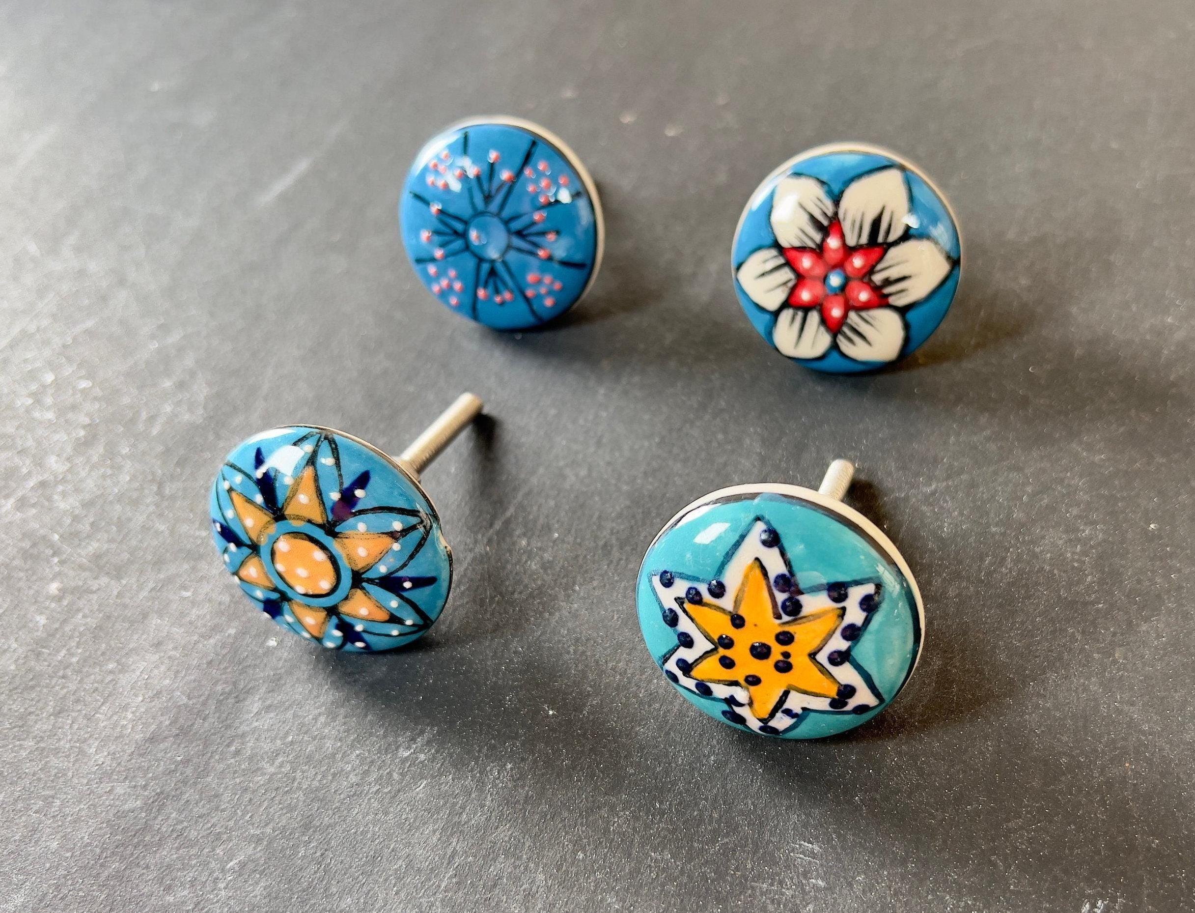 Bodhi Leaf Wooden Table - Modern Design