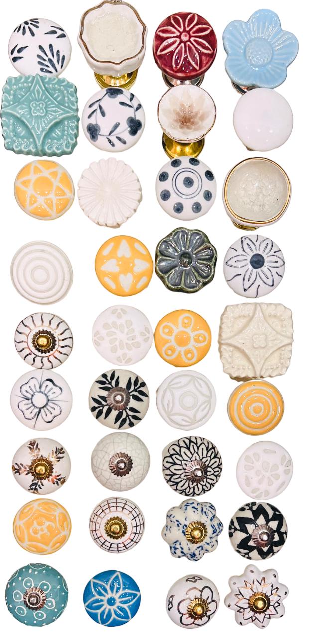 Stylish Ceramic Knobs Set