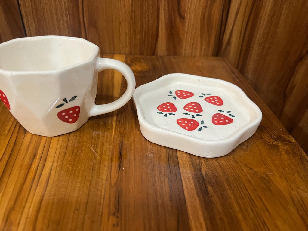 Strawberry Ceramic Mug Set
