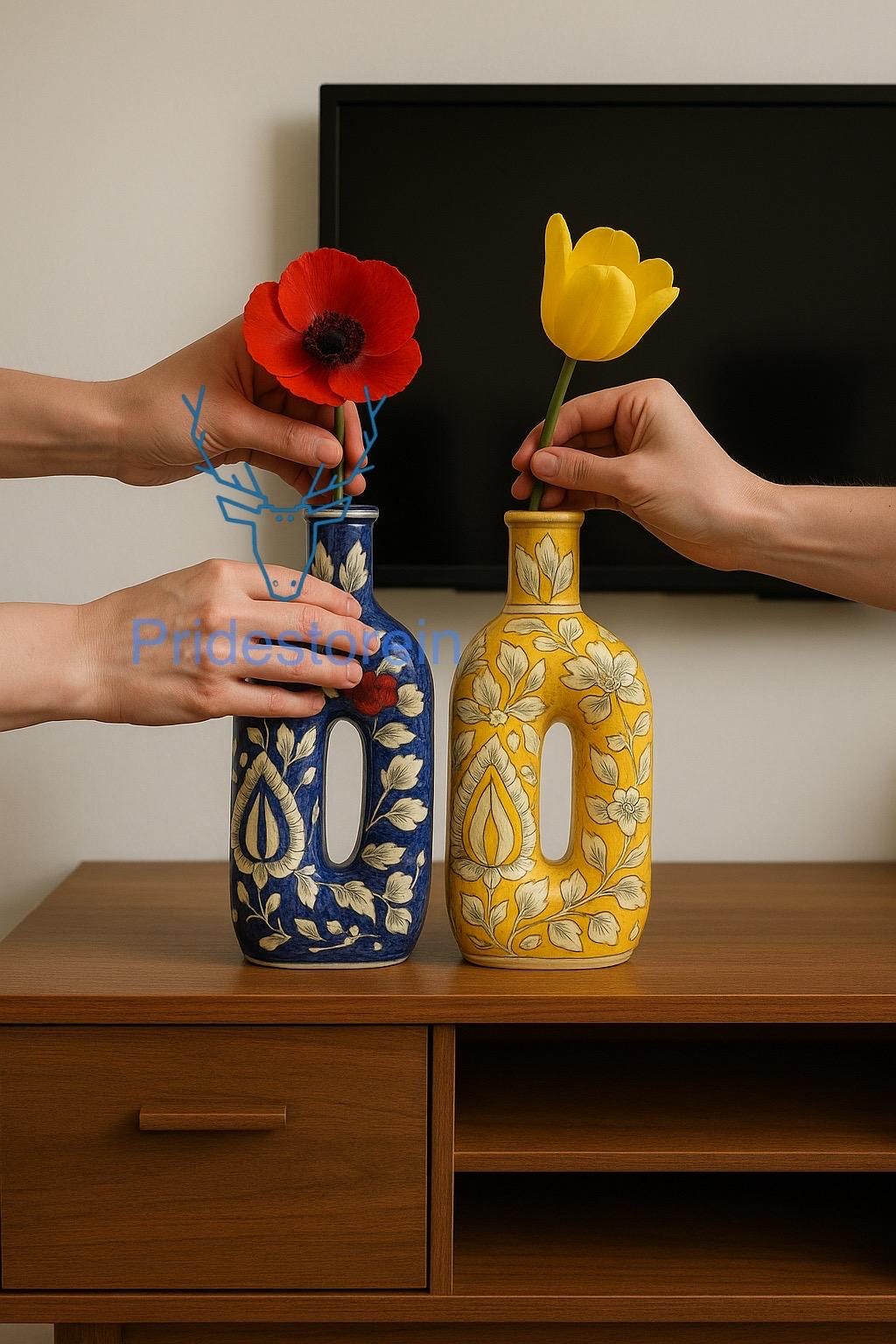Elegant Floral Vases Online