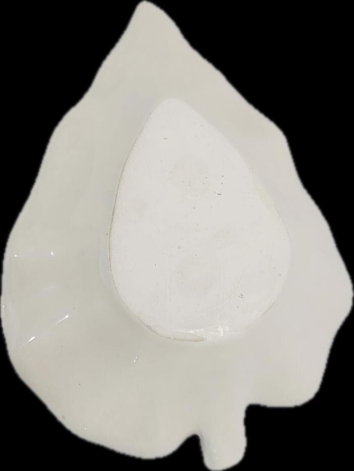 Leaf-Shaped Ceramic Luxury Plate