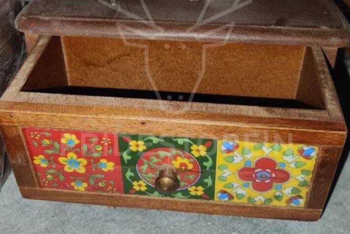 Artisan Mango Wood Tile Box