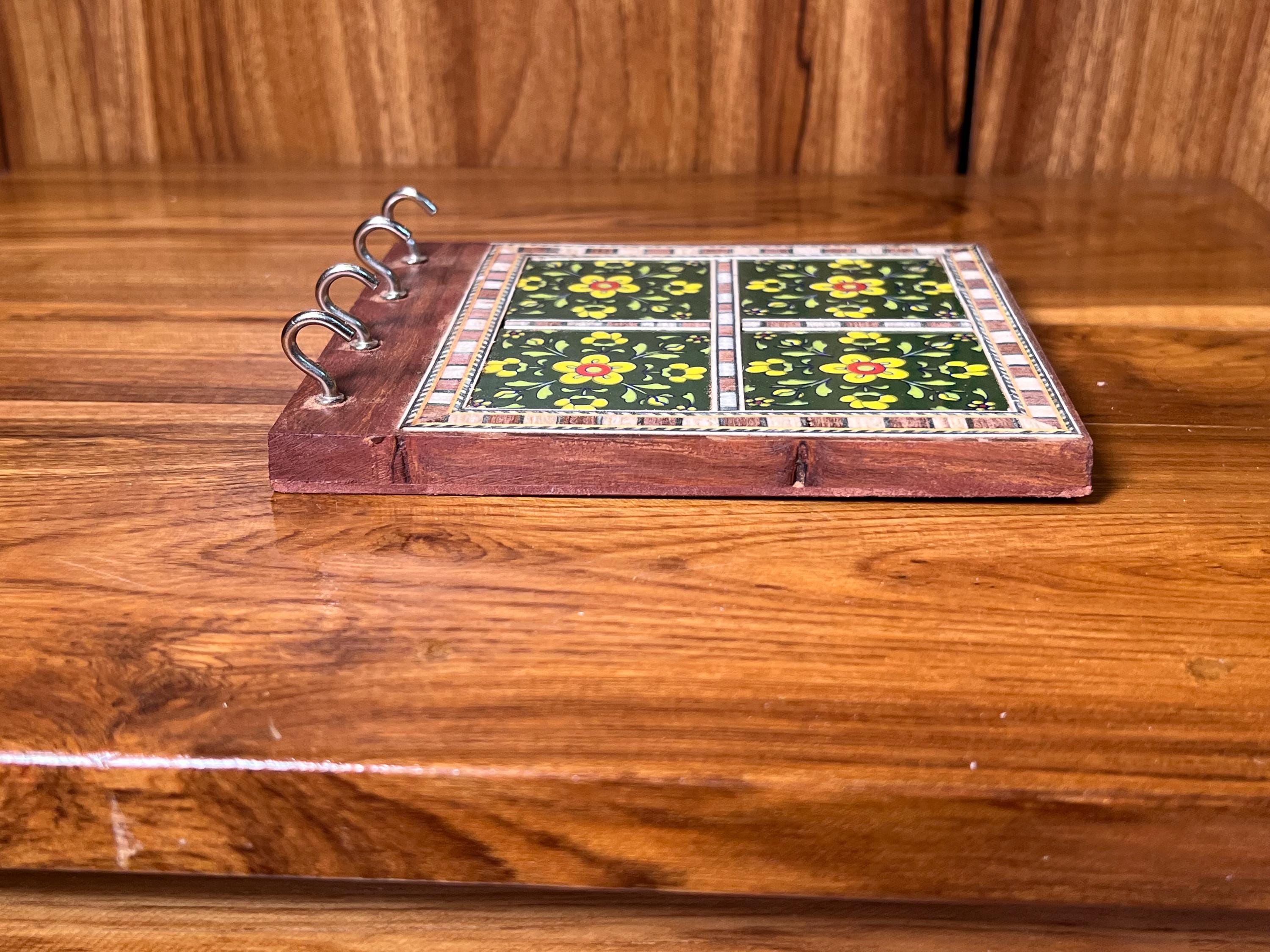 Rustic Floral Key Holder Decor