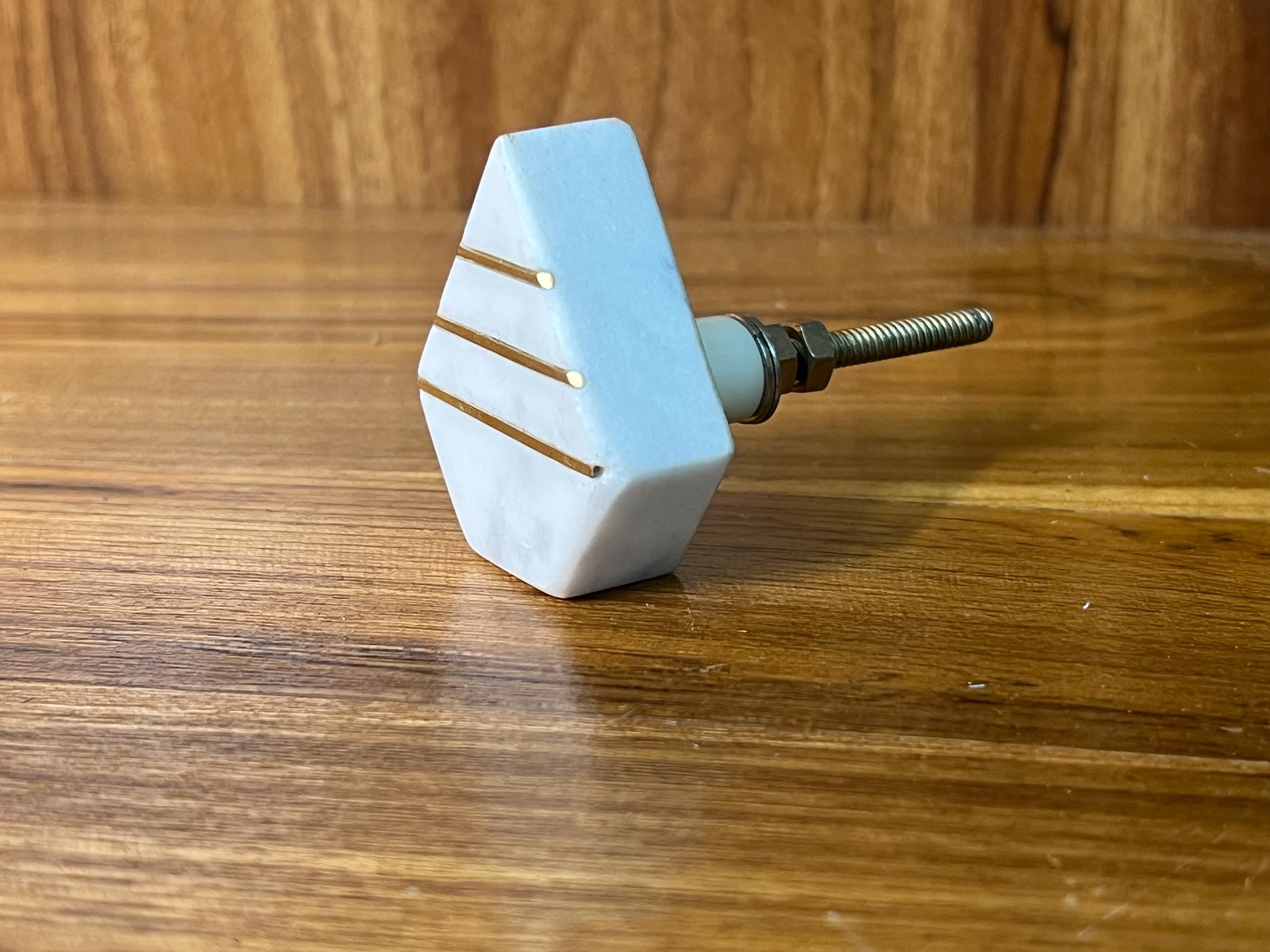 Elegant Marble & Brass Knobs