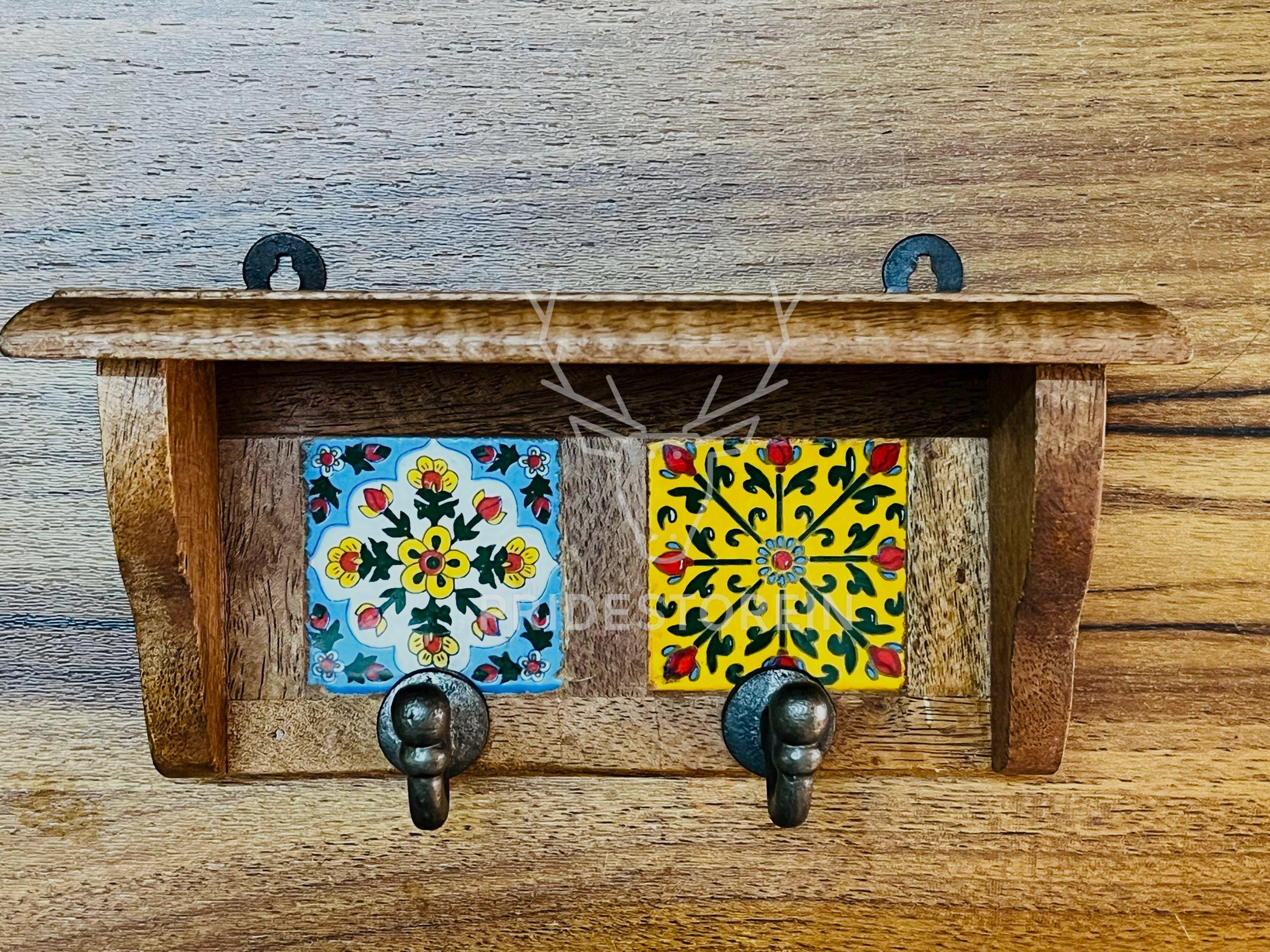 Sleek Ceramic Tile Key Rack