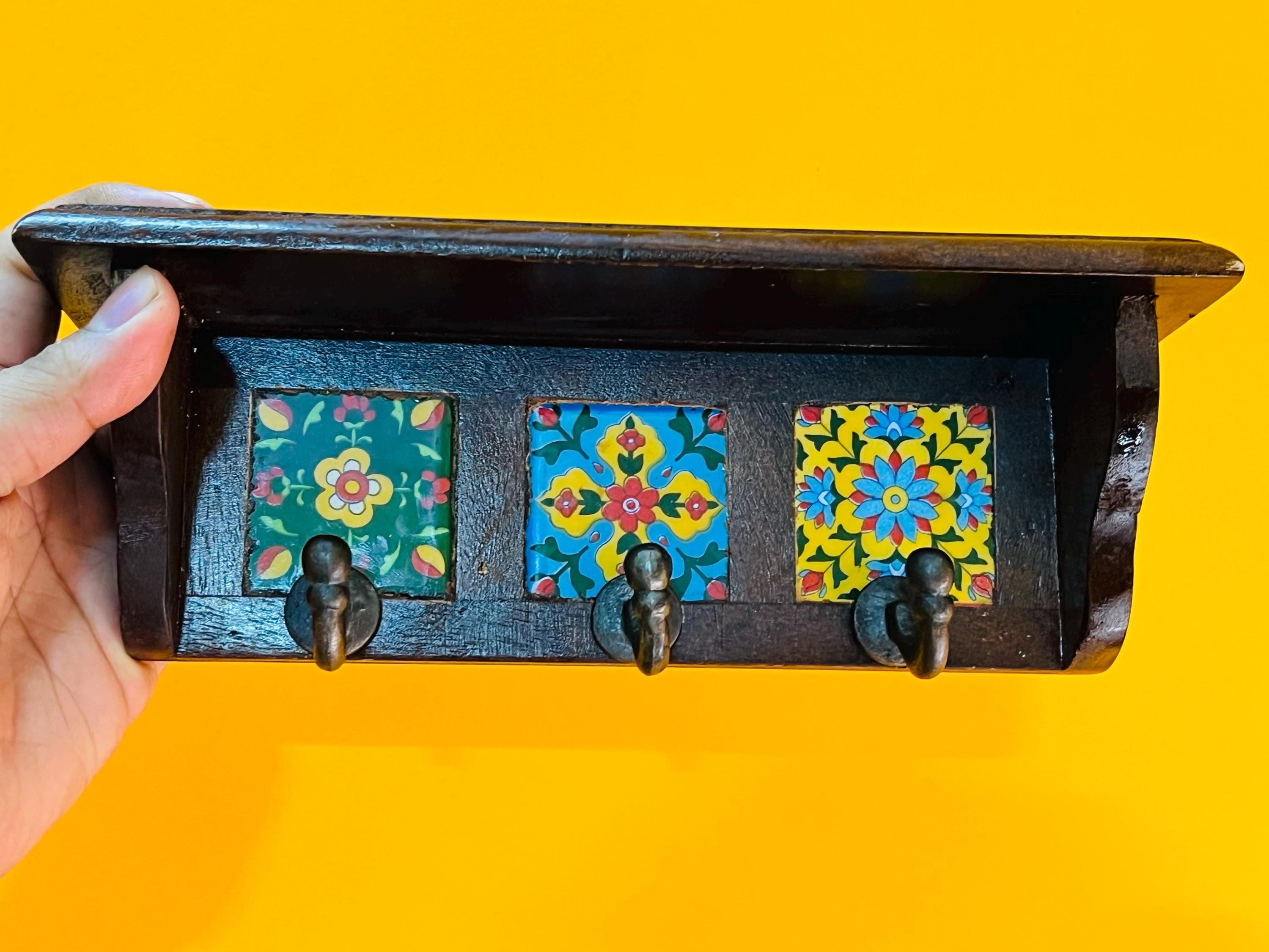 Modern Wood Key Rack Decor