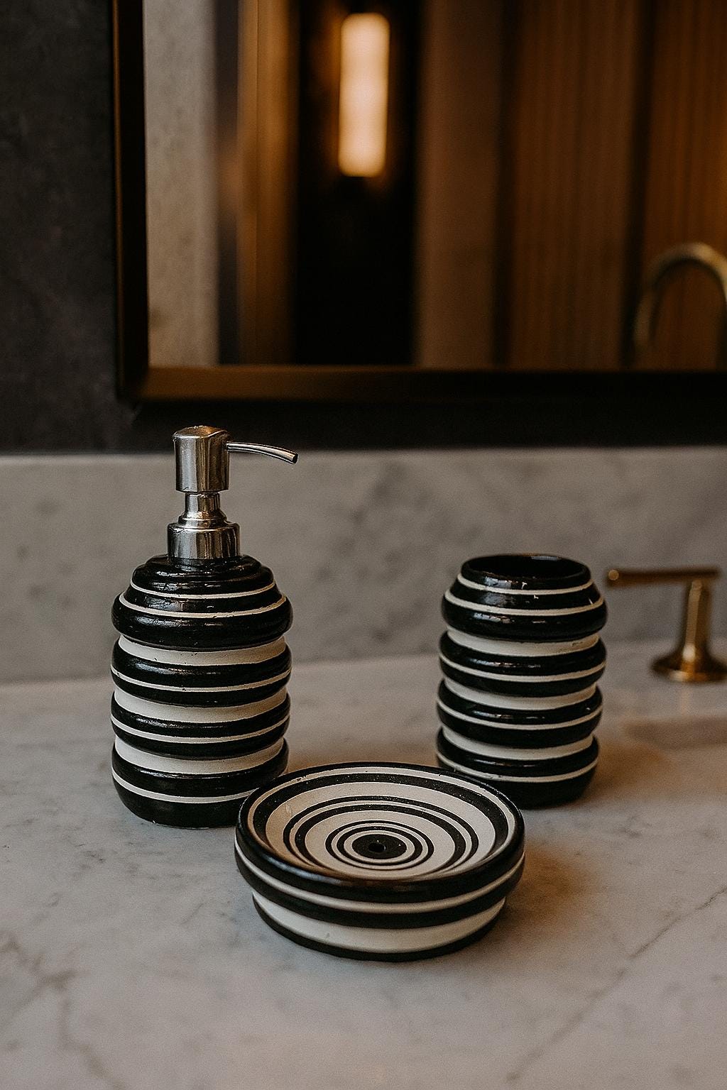Chic Striped Ceramic Bath Set