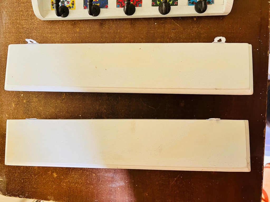 Bohemian Entryway Wall Hook  White Wooden Key Rack with Ceramic Tile Inlay - Modern Entryway Organizer
